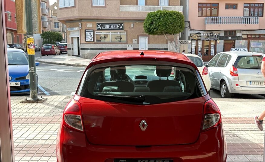 RENAULT Clio 1.2