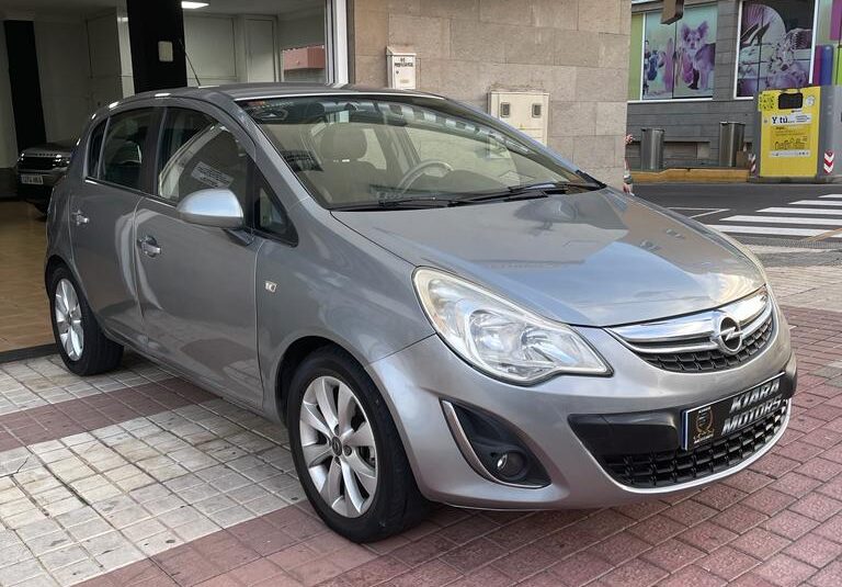 OPEL Corsa 1.4