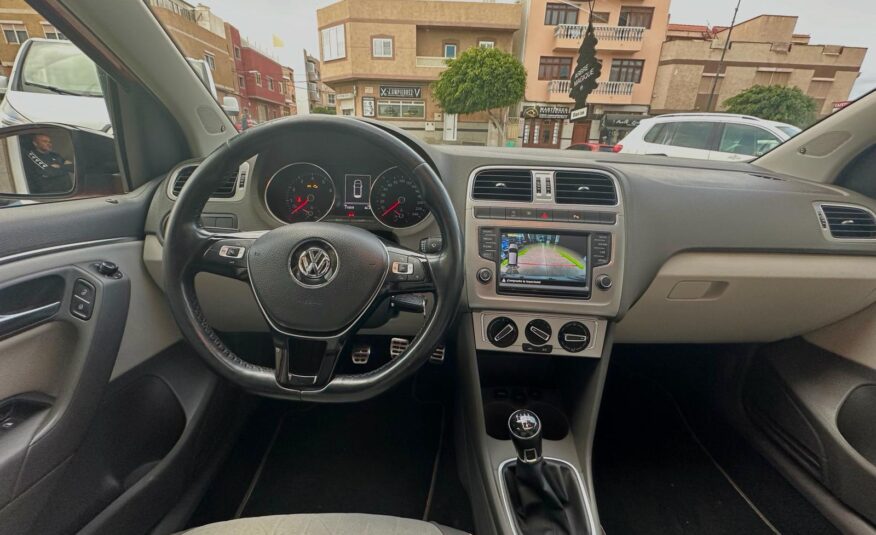VOLKSWAGEN POLO beatsaudio